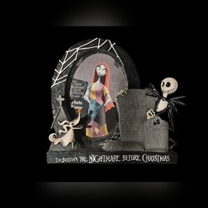 Nightmare Before Christmas Jack Picture Frame for a 5.5"x4.5 oval photo